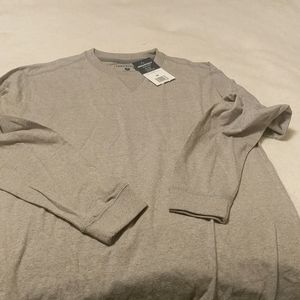 NWT men's gray long-sleeve shirt size medium